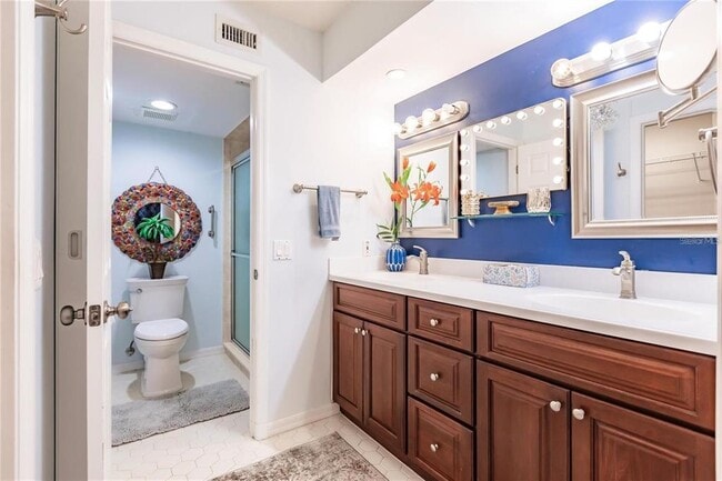 Building Photo - 3640 Bal Harbor Blvd