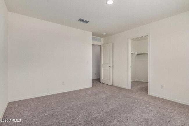 Building Photo - 20004 W Badgett Ln