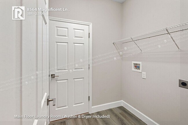 Building Photo - 8564 Magnificent Ln