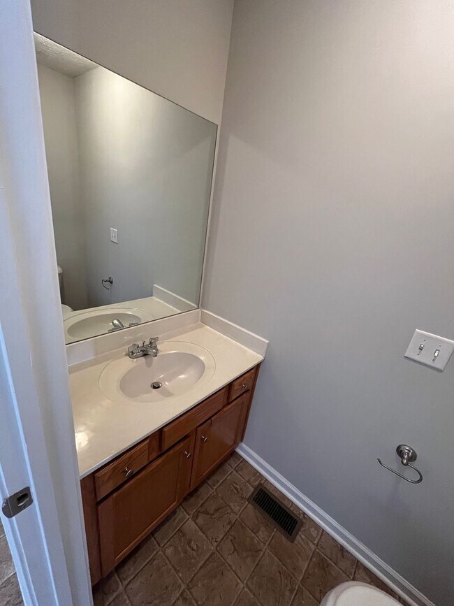 Building Photo - Upper Stone Apartments