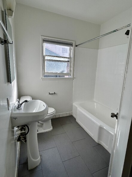 Building Photo - 1781 Orchid Ave