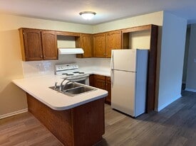 Building Photo - 2645 Kragspough Ct