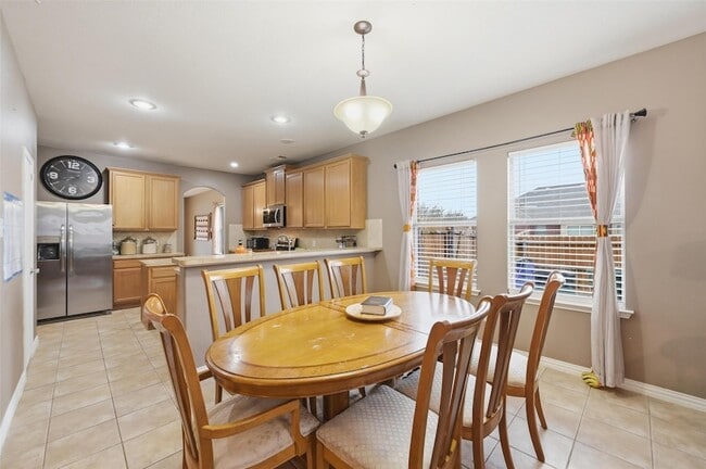 Building Photo - 1301 Concho Trail