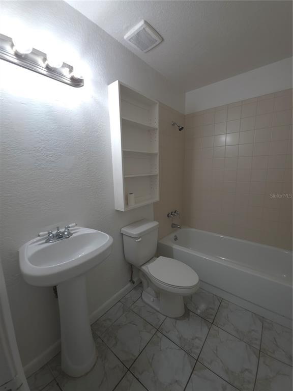 Building Photo - 8413 Barrett Pl