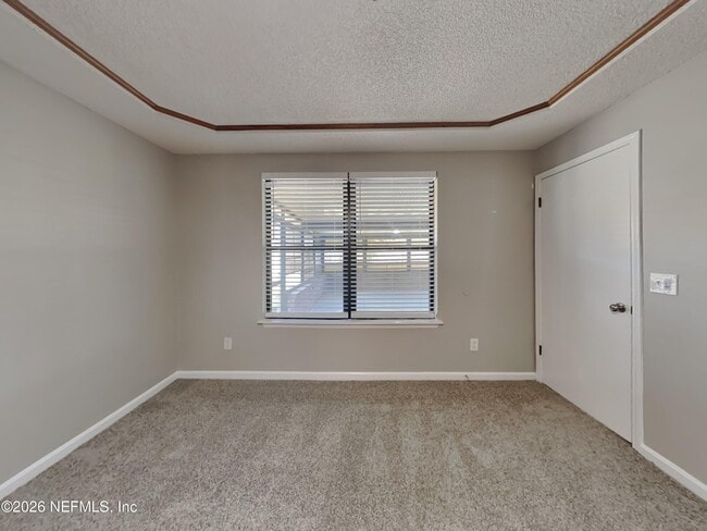 Building Photo - 3121 Southwell Ct