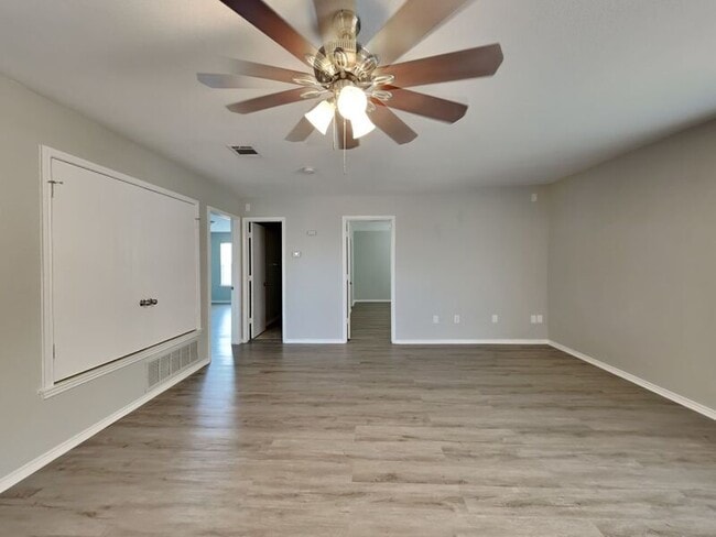 Building Photo - 10408 Woodruff Ct