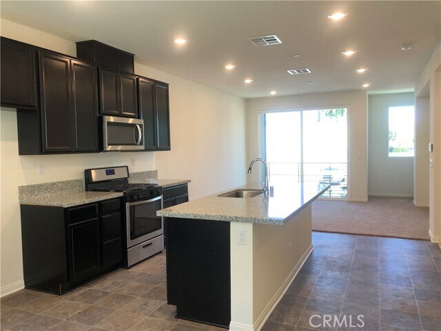 Building Photo - 18447 W Calico Ln