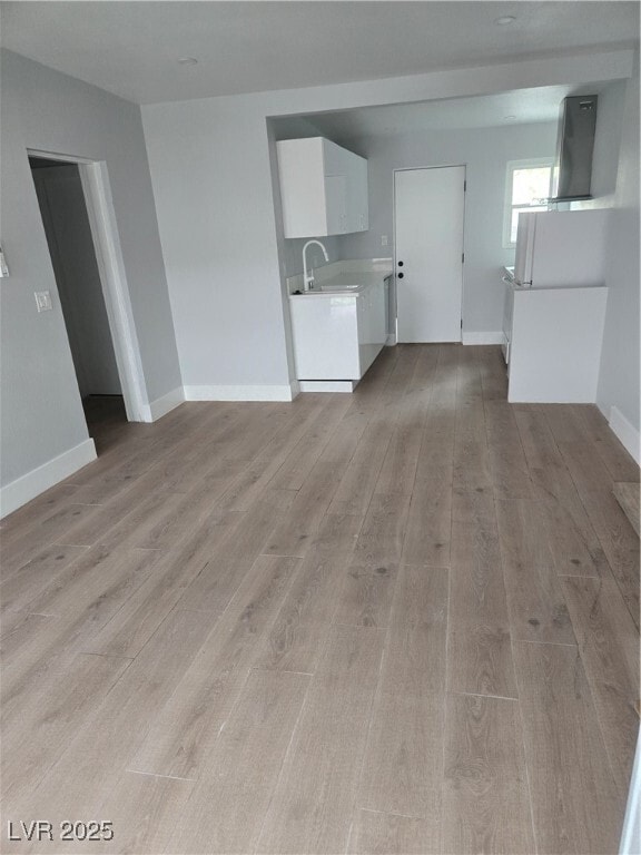 Building Photo - 1000 Lewis Ave