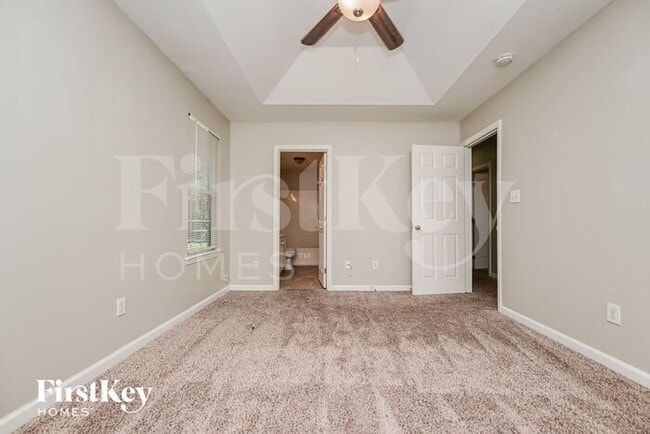 Building Photo - 1513 N Hampton Ct