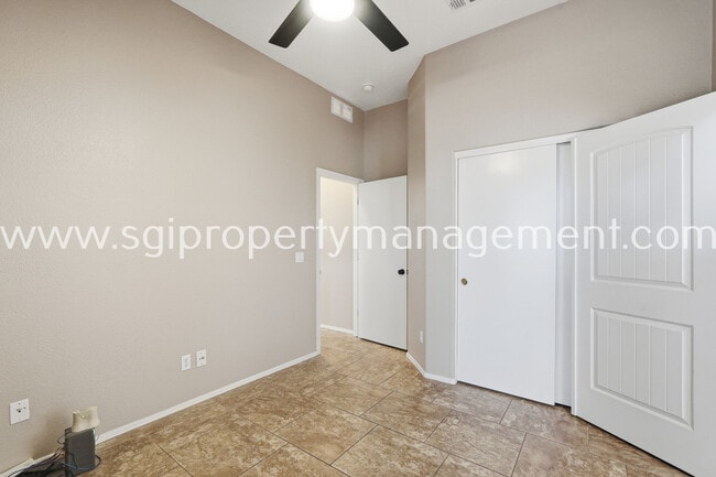 Building Photo - 13178 W Rimrock St