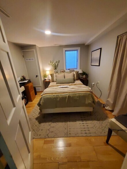 Bedroom 3 - 5853 Winnetka Ave N
