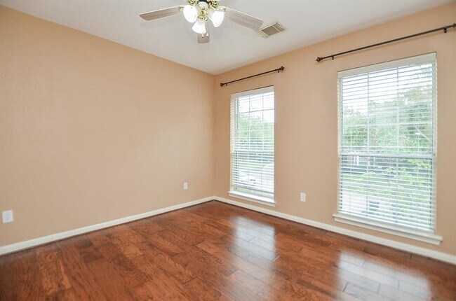 Building Photo - 1814 Maidenhair Ln