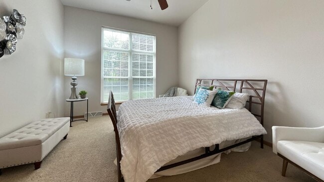 Building Photo - 1214 N 16th Ave