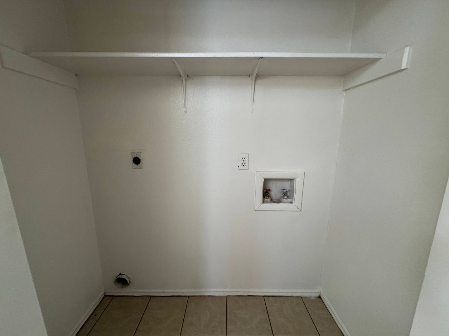 Building Photo - 4200 July Dr