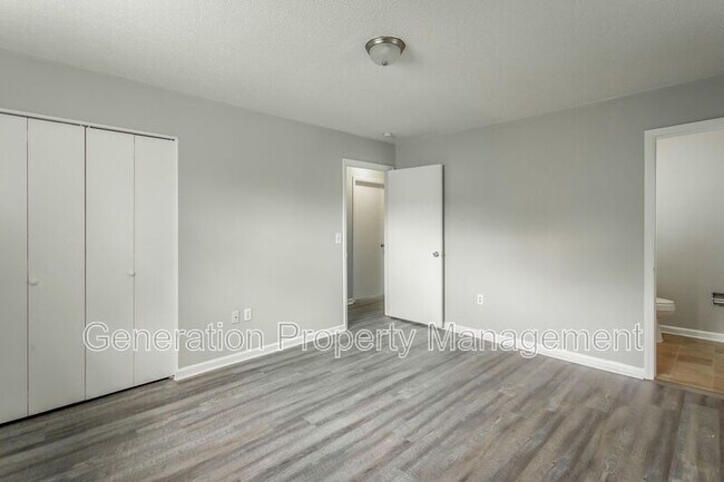 Building Photo - 1534 N Joiner Rd