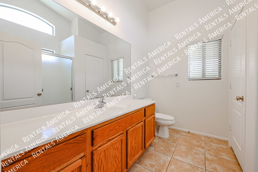 Building Photo - 2047 S 160th Ln