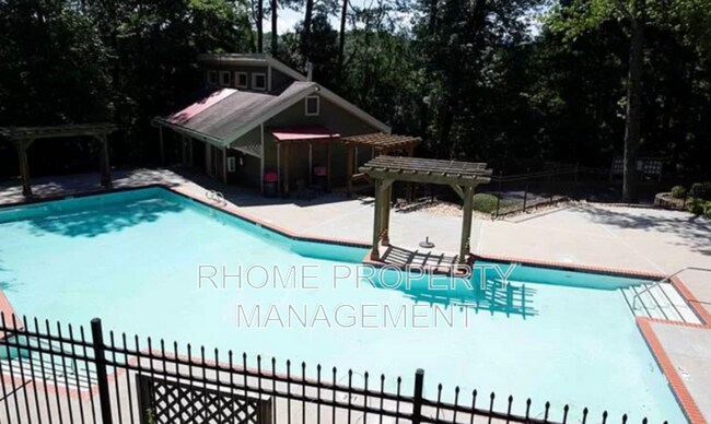 Building Photo - 1407 Riverview Dr