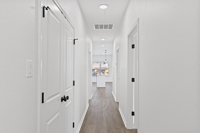 Building Photo - 1800 S Harrison St