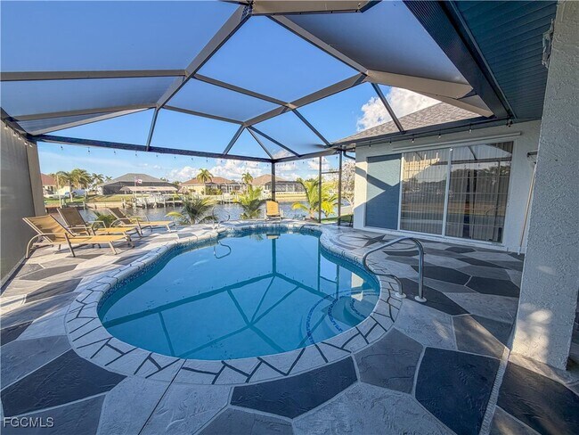 Building Photo - 2549 SW 38th St