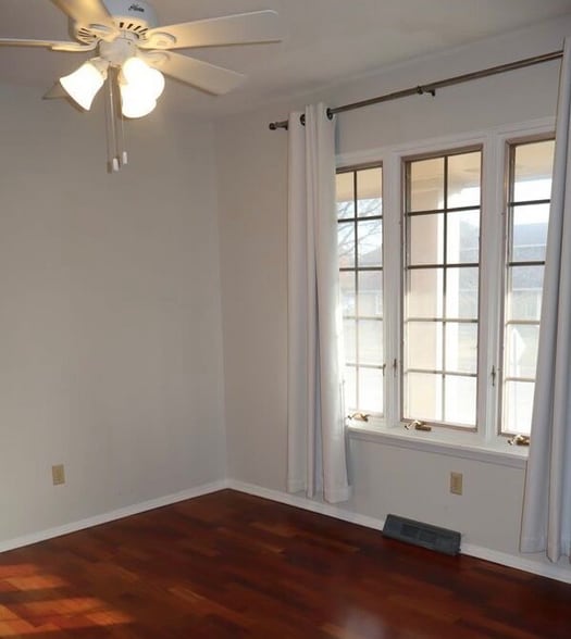 Building Photo - 3809 W Rollins Rd