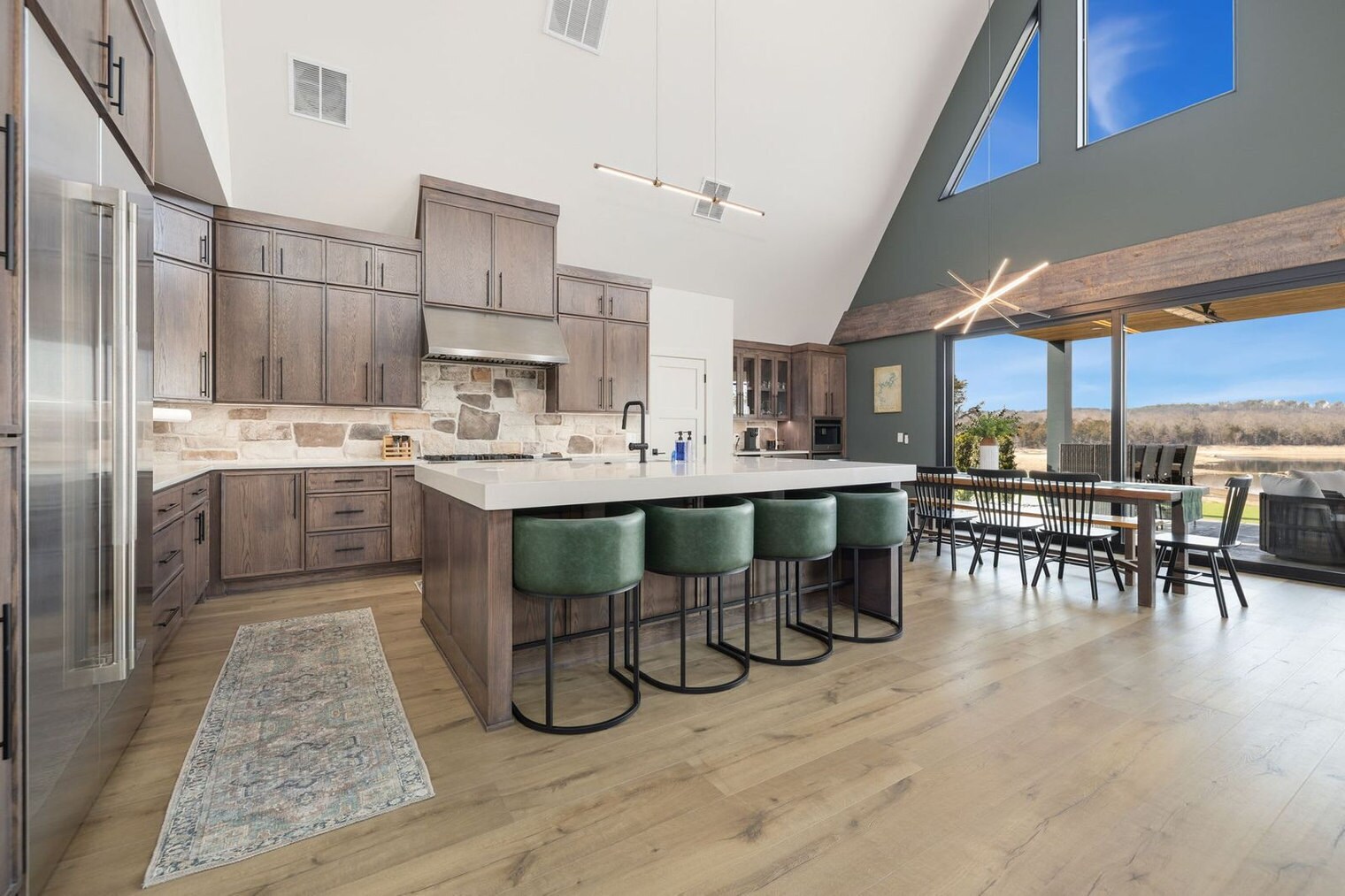 Building Photo - 9770 Larkin Ln