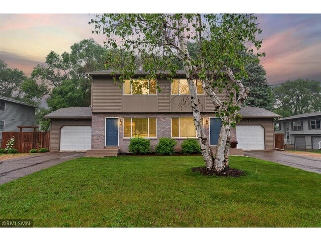 Building Photo - 751 Sandhill Point Rd