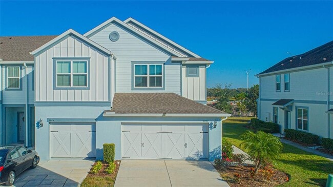 Building Photo - 3851 Plainview Dr