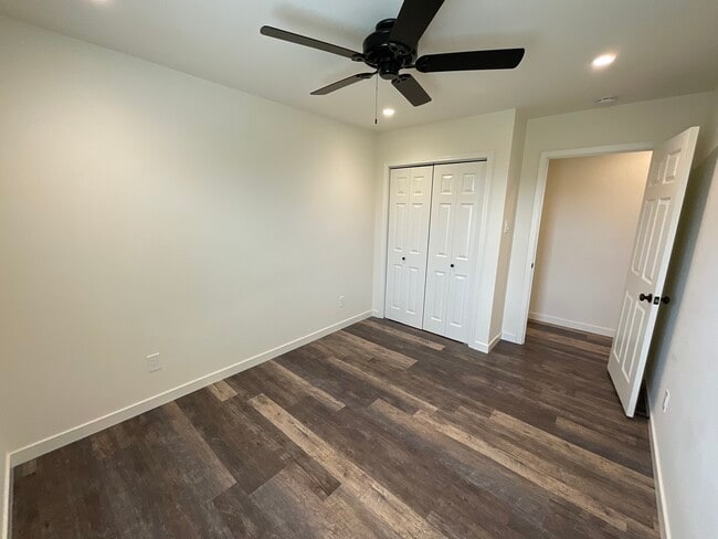 Building Photo - 2912 Montvale Rd
