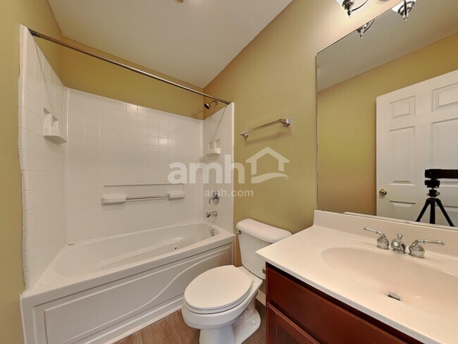 Building Photo - 5404 Silver Grove Ln