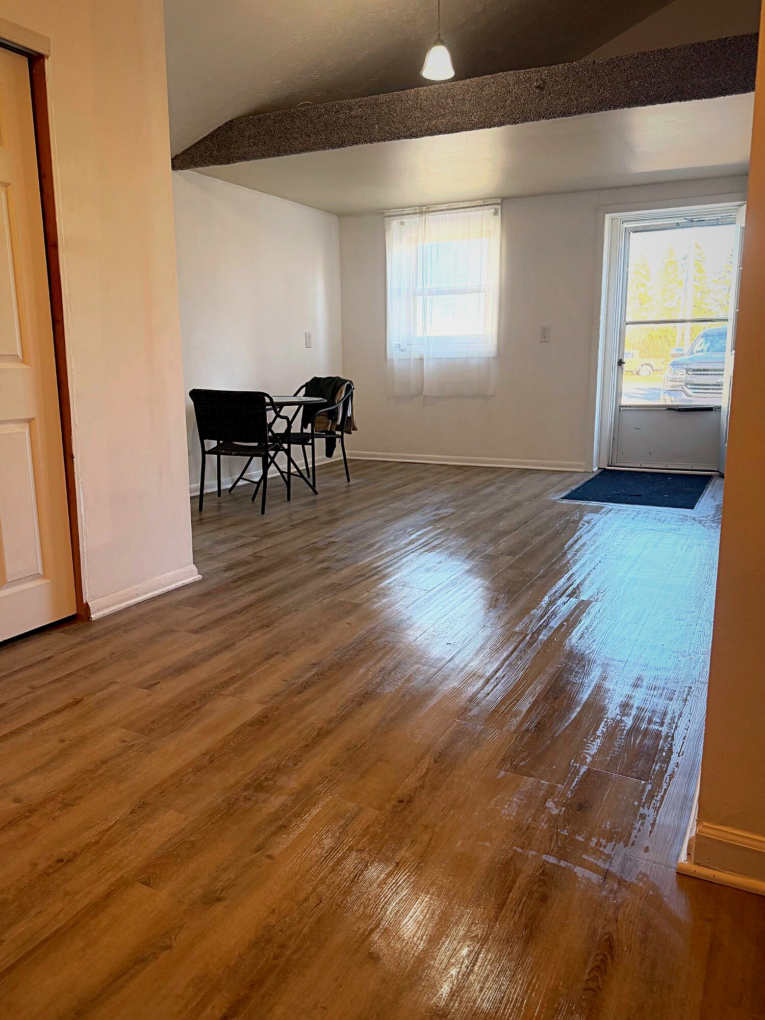 Building Photo - 625 Shelford Rd