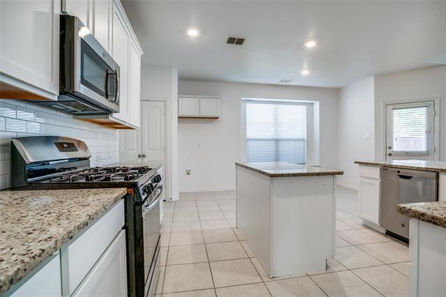 Building Photo - 4546 Frost Ave