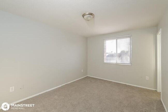 Building Photo - 4302 N 73rd Ave, Phoenix, AZ 85033