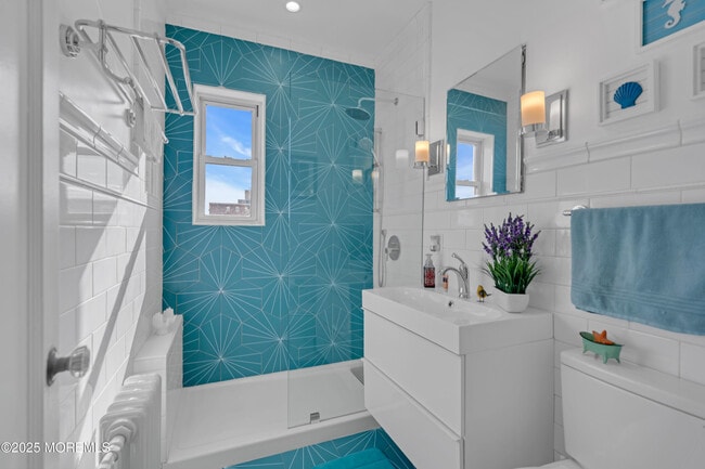 Building Photo - 400 Deal Lake Dr