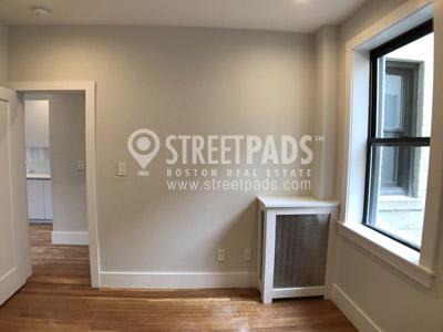 Building Photo - 2 bedroom in Boston MA 02135
