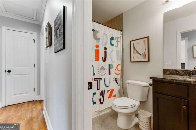 Building Photo - 2357 Cortez Way NE