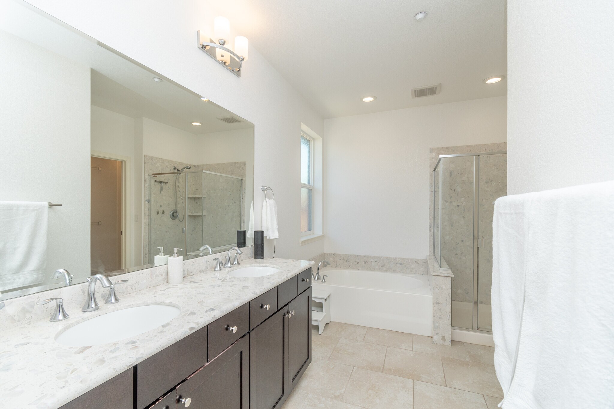 Building Photo - 5329 Otter Pond Way