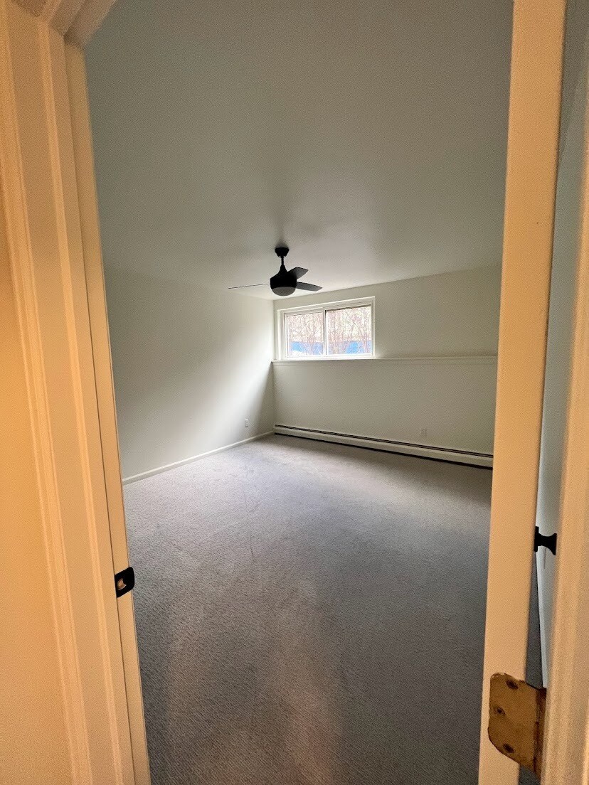 Downstairs bedroom 2 - 6215 S Sterne Pky
