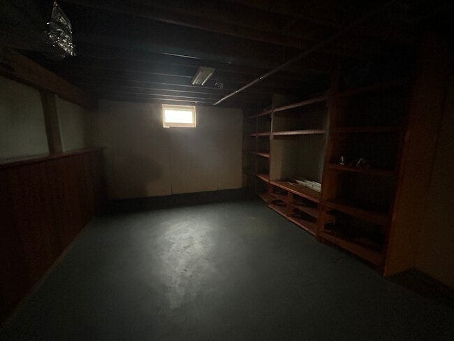 Building Photo - 1404 Logan St