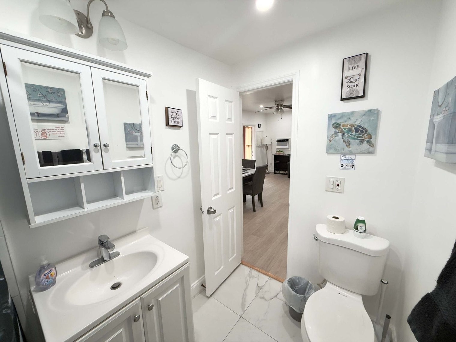 Building Photo - 324 Van Buren St