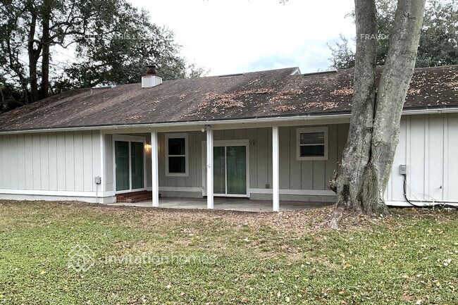 Building Photo - 11093 Mandarin Station Dr E