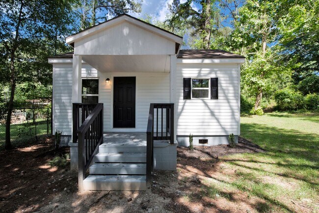 Building Photo - 5112 Cannon St