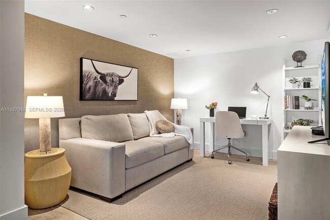 Building Photo - 102 24th St