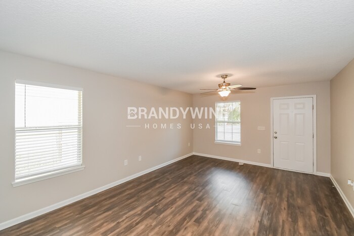 Building Photo - 2060 Felch Ave