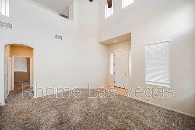 Building Photo - 4599 Deer Forest Ave