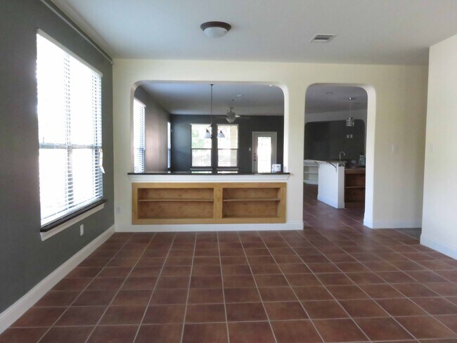 living room entry - 508 Sang Saloon Rd