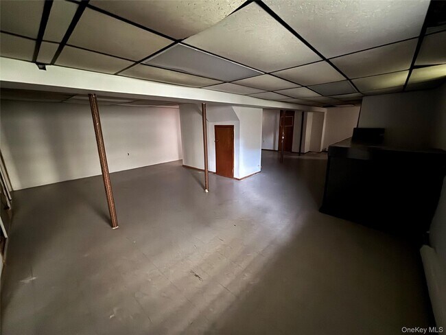 Building Photo - 31 Woodward St