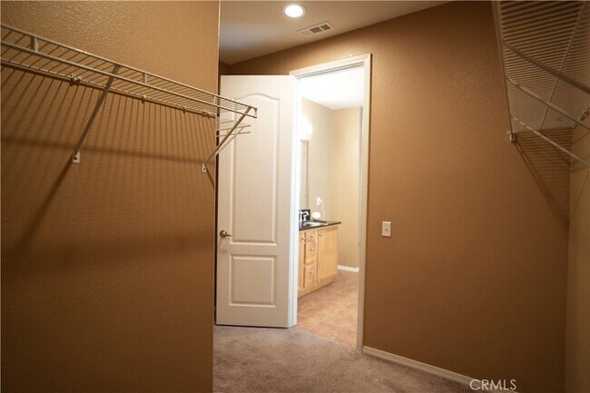 Building Photo - 16510 Denham Ln