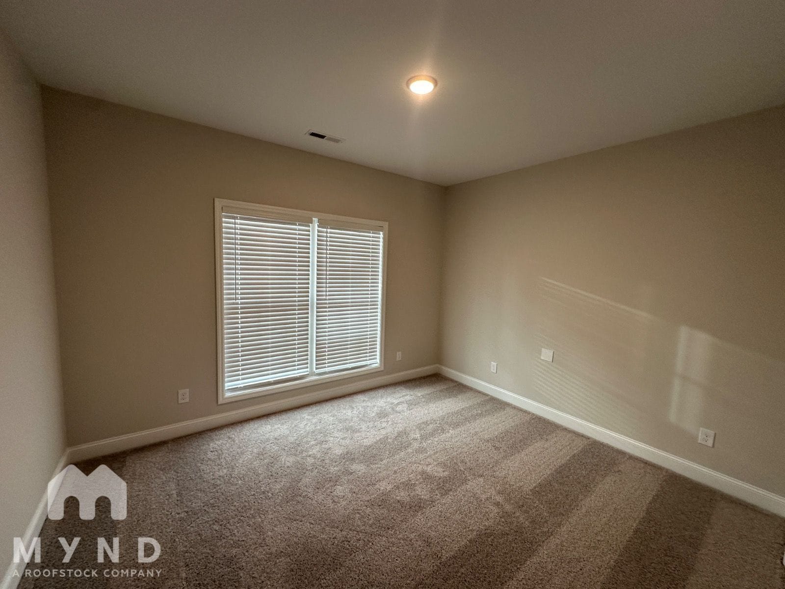 Building Photo - 149 Rose Vly Dr