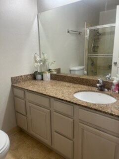 Building Photo - "Chic 2-Bed Condo in Walnut Creek with Sleek Granite Countertops - 790 Sq Ft of Modern Living!"