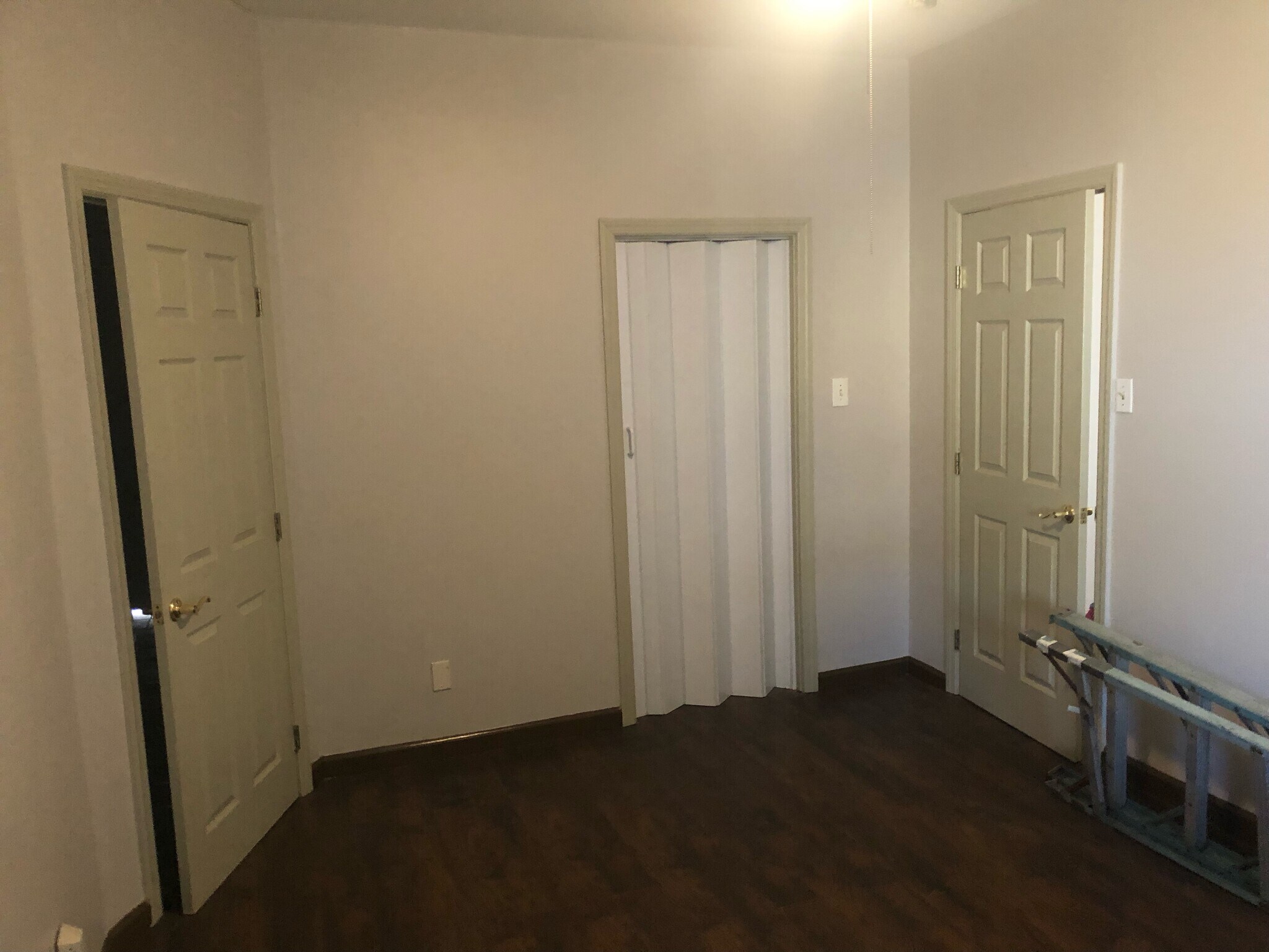 MAIN BED ROOM - 1827 Wharton St